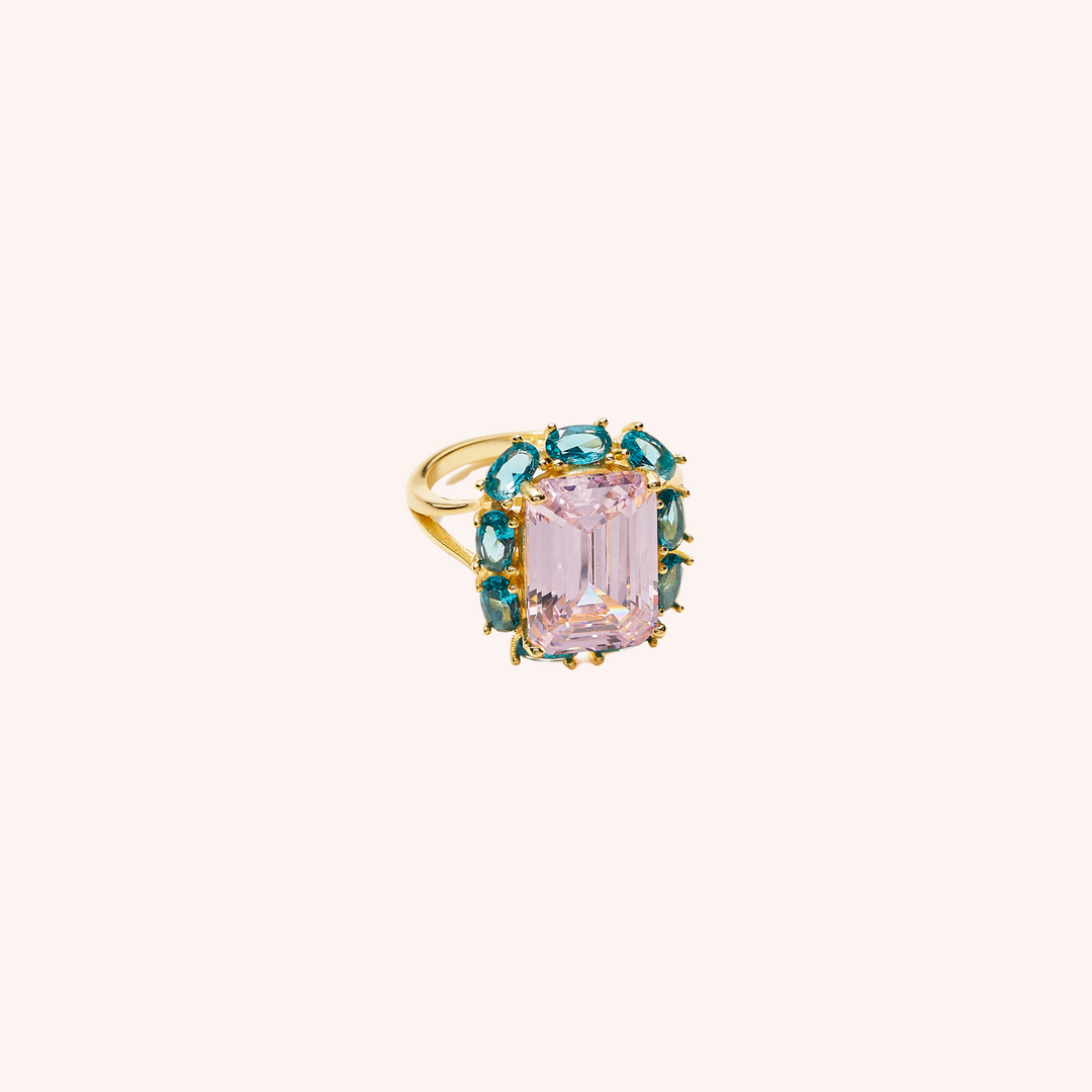 Ava Ring